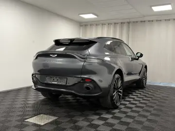 ASTON MARTIN DBX 4.0 V8 Xenon Grey-Signature Metalli&hellip;