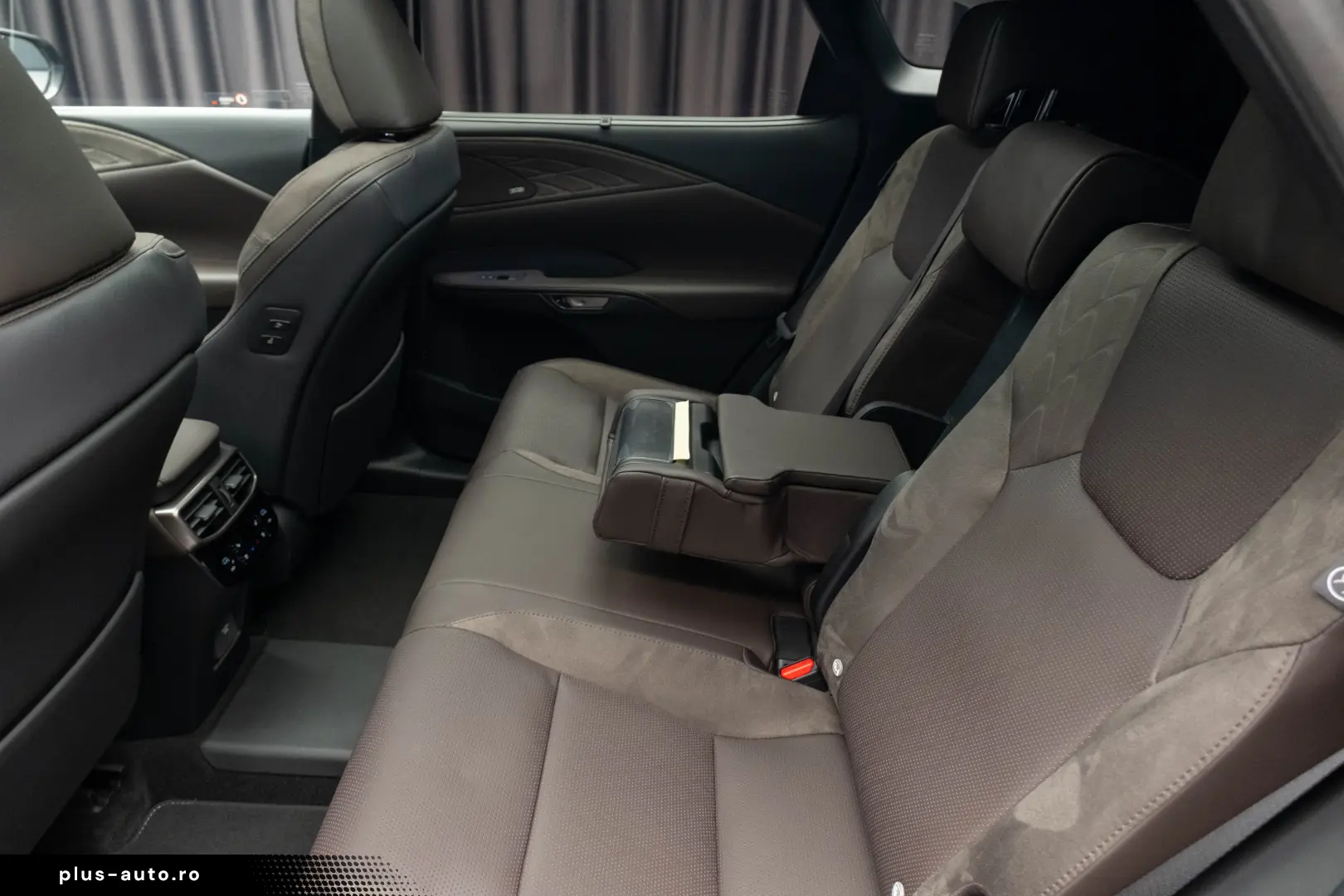 Lexus RX450H  Luxury - Model 2026 - Auto NOU