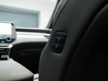 Lexus RX450H  Luxury - Model 2026 - Auto NOU