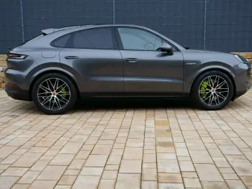 Porsche Cayenne Coupe S E-Hybrid  HLA HEAD-UP INNO