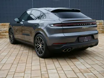 Porsche Cayenne Coupe S E-Hybrid  HLA HEAD-UP INNO