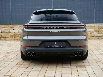 Porsche Cayenne Coupe S E-Hybrid  HLA HEAD-UP INNO