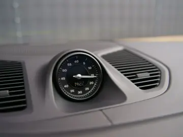 Porsche Cayenne Coupe S E-Hybrid  HLA HEAD-UP INNO