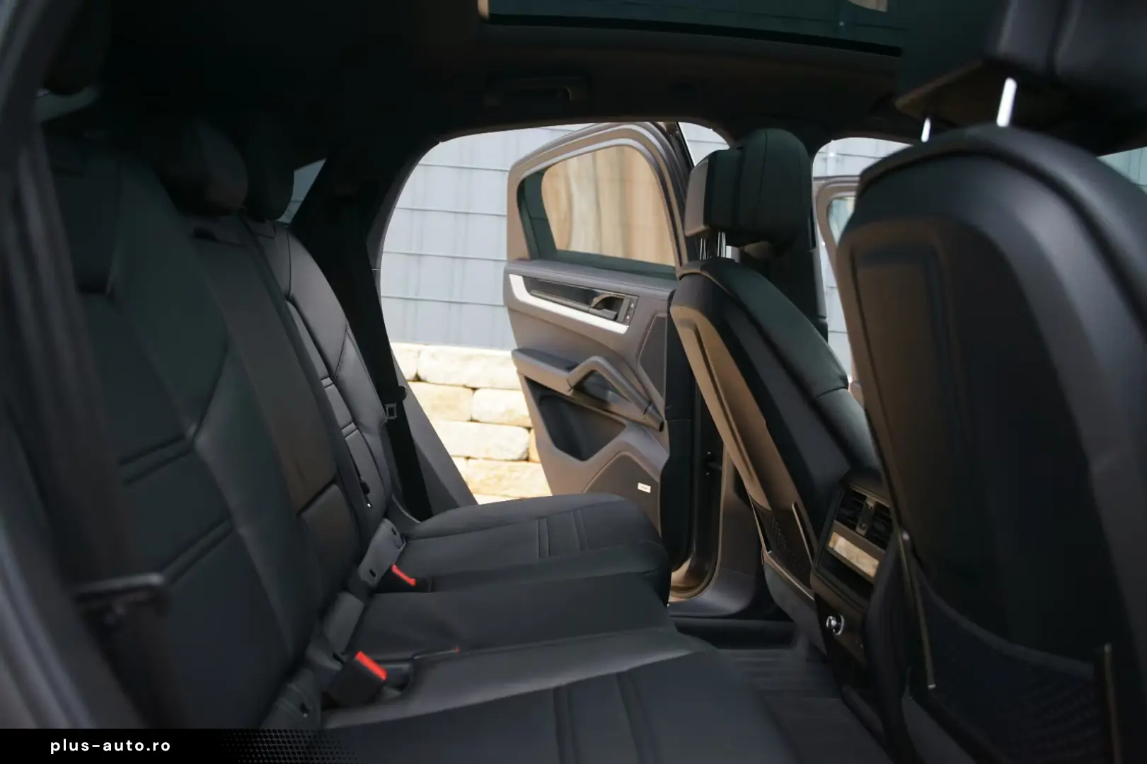 Porsche Cayenne Coupe S E-Hybrid  HLA HEAD-UP INNO