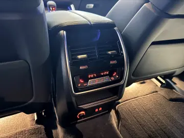 BMW XM 4.4 EXKLUSIV NIGHTGOLD BOWERS