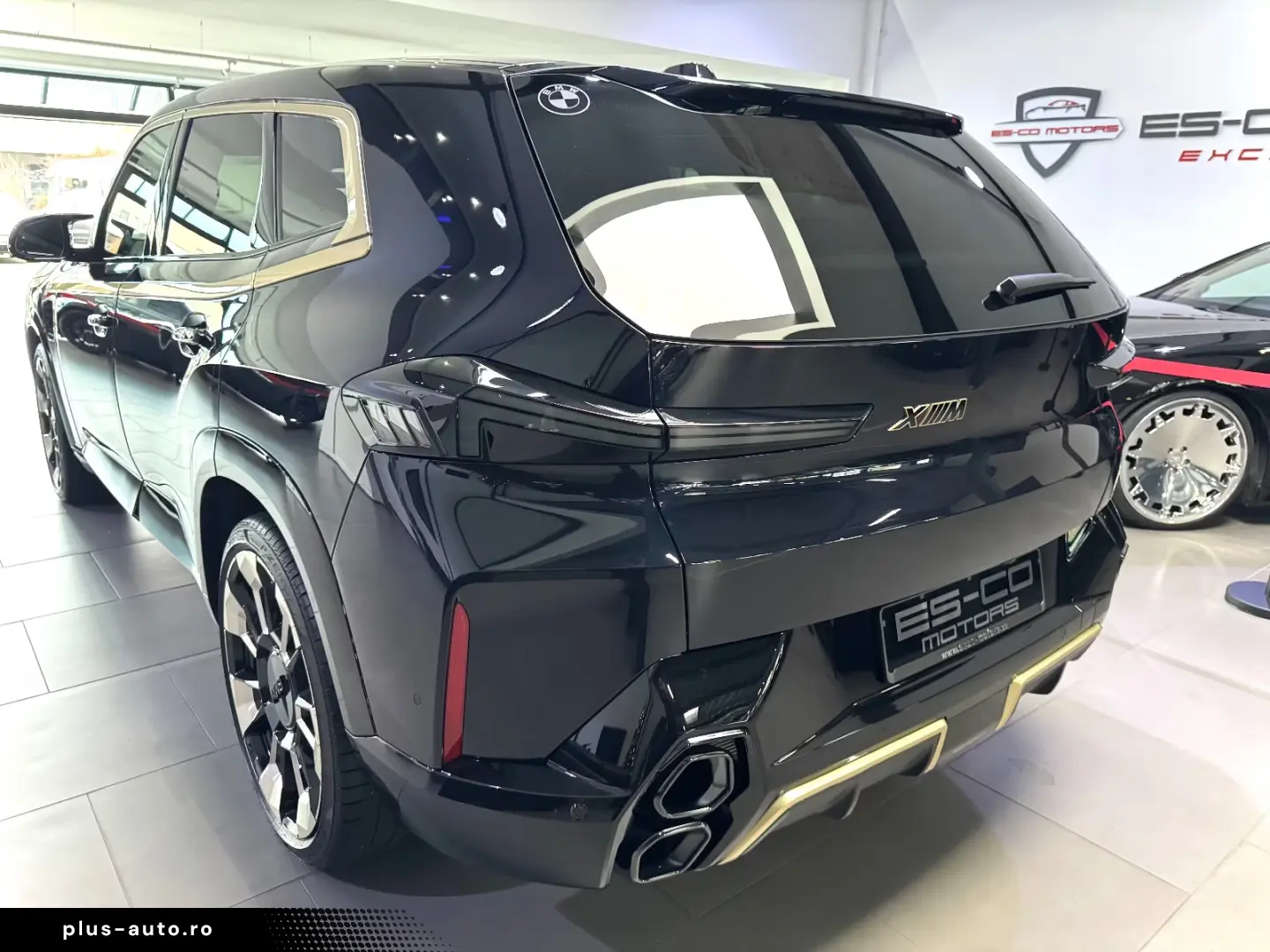 BMW XM 4.4 EXKLUSIV NIGHTGOLD BOWERS