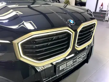 BMW XM 4.4 EXKLUSIV NIGHTGOLD BOWERS