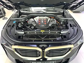 BMW XM 4.4 EXKLUSIV NIGHTGOLD BOWERS