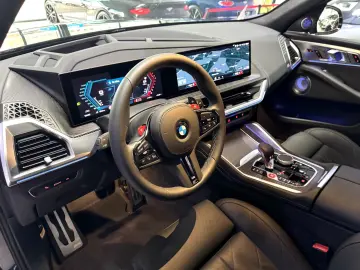 BMW XM 4.4 EXKLUSIV NIGHTGOLD BOWERS