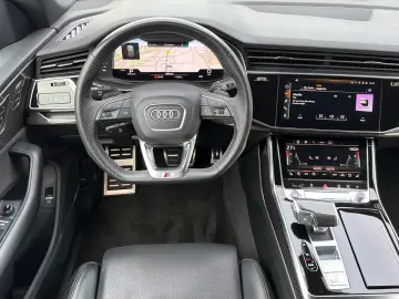 AUDI Q8 50 TDI quattro s line HD-Matrix B&O Valcona