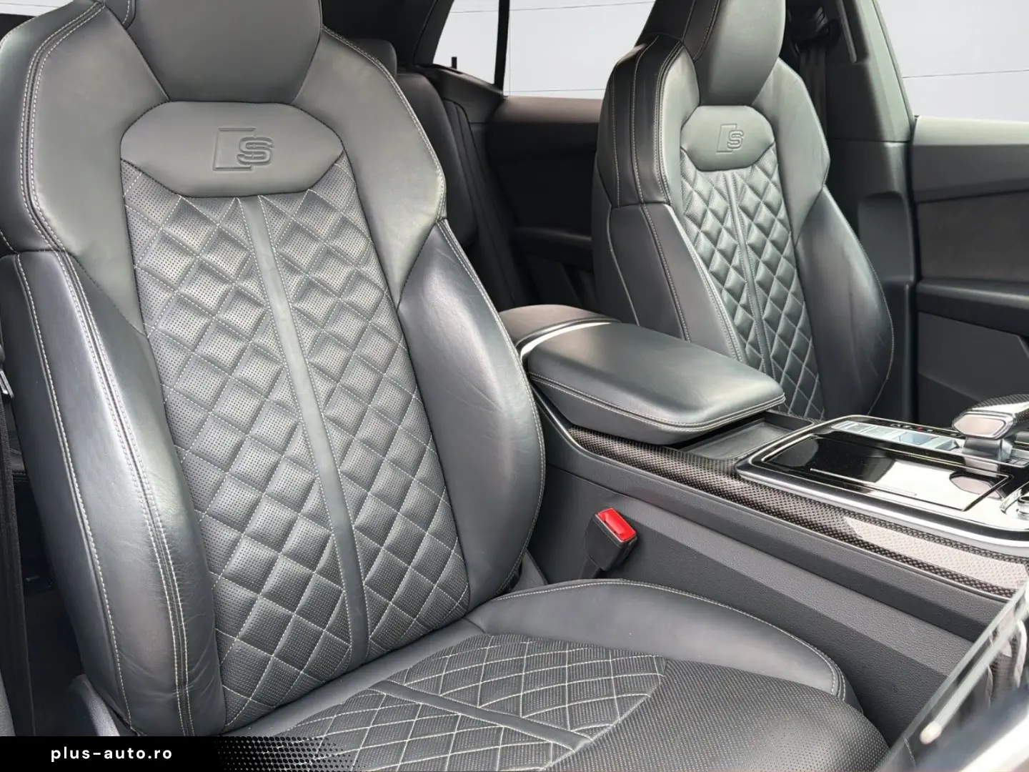 AUDI Q8 50 TDI quattro s line HD-Matrix B&O Valcona