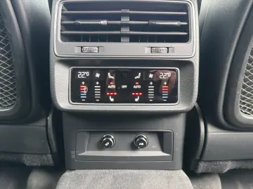 AUDI Q8 50 TDI quattro s line HD-Matrix B&O Valcona