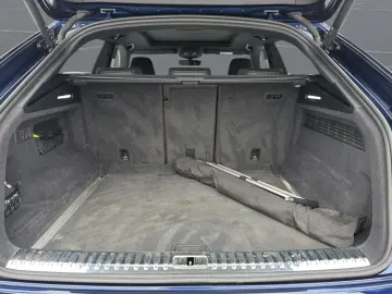 AUDI Q8 50 TDI quattro s line HD-Matrix B&O Valcona