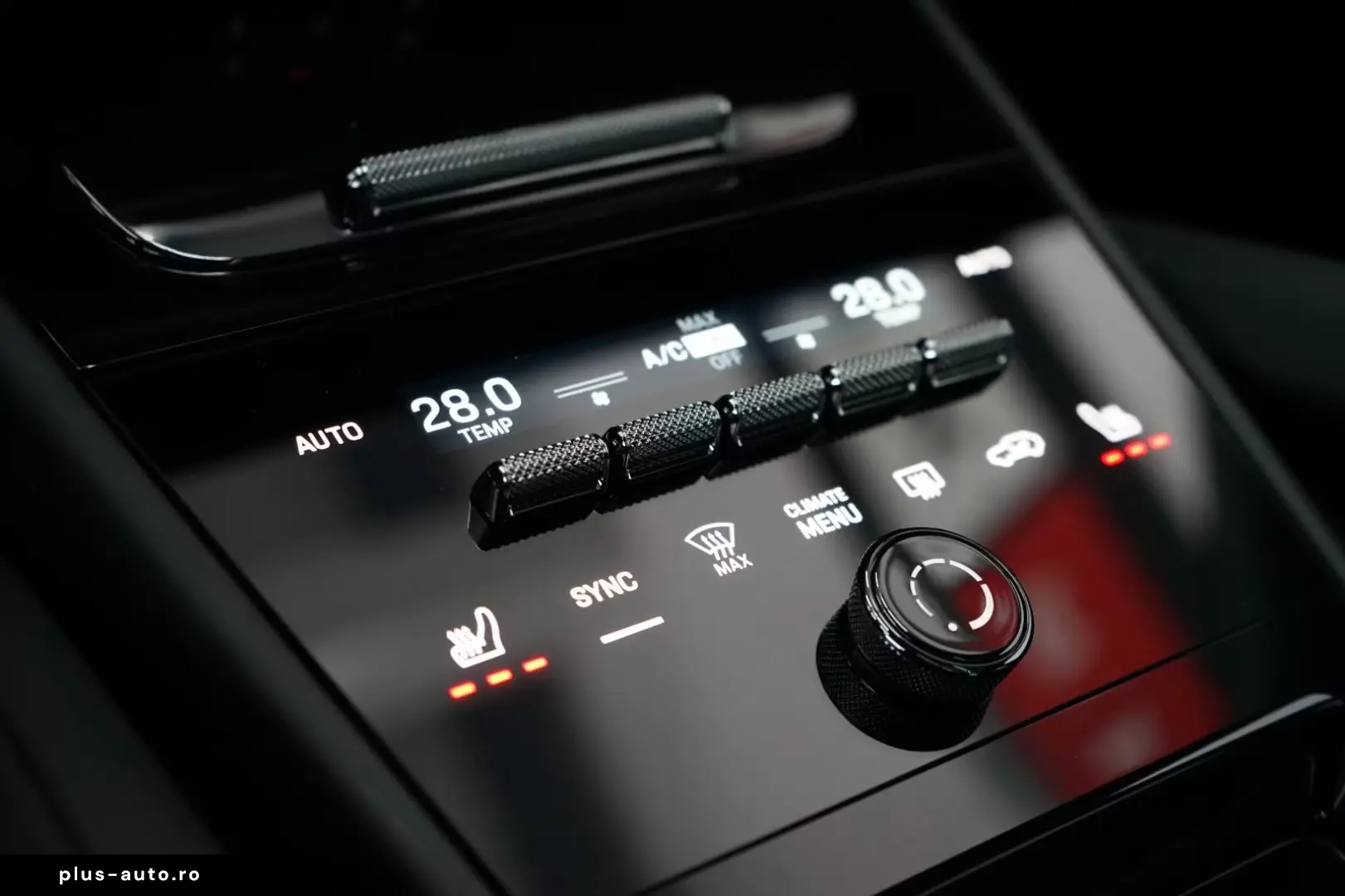 Porsche Cayenne Coupe E-Hybrid Chalk P-Display HUD Towbar