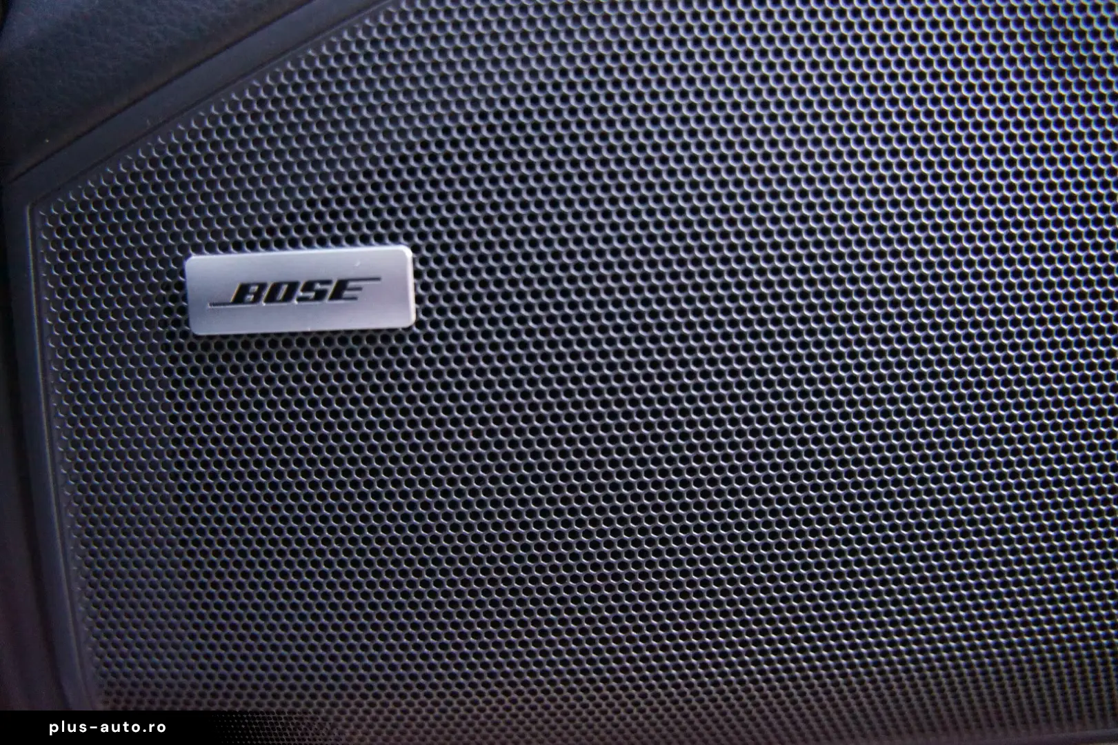 Porsche Cayenne Coupe E-Hybrid SportDesign P-Display