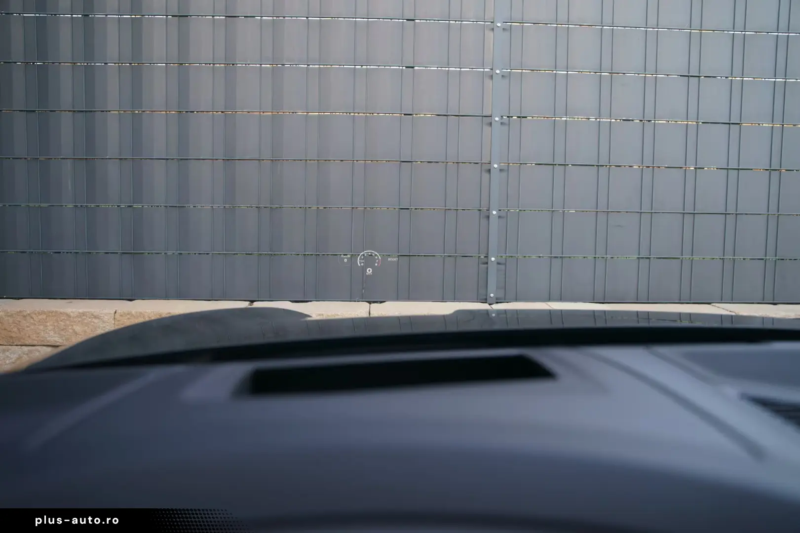 Porsche Cayenne Coupe E-Hybrid SportDesign P-Display