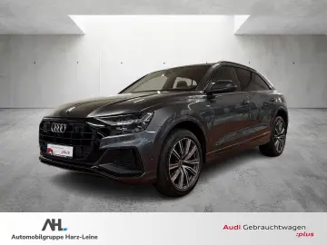 AUDI Q8 55 TFSIe S line quattro Tiptronic HD-Matrix A
