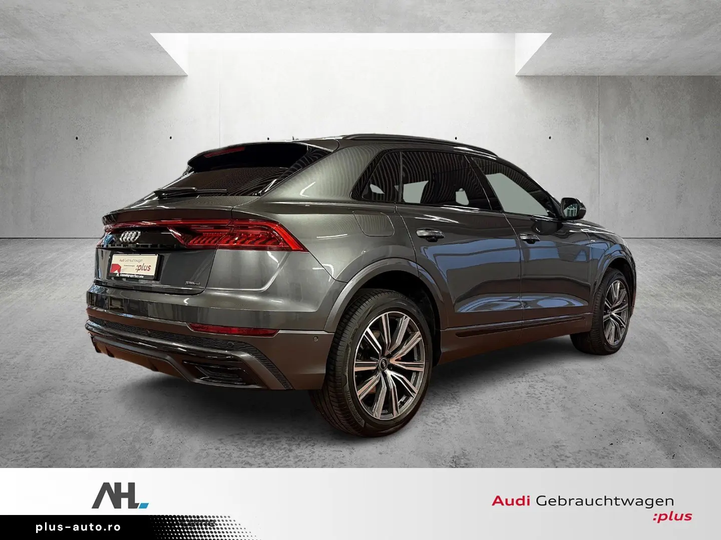 AUDI Q8 55 TFSIe S line quattro Tiptronic HD-Matrix A