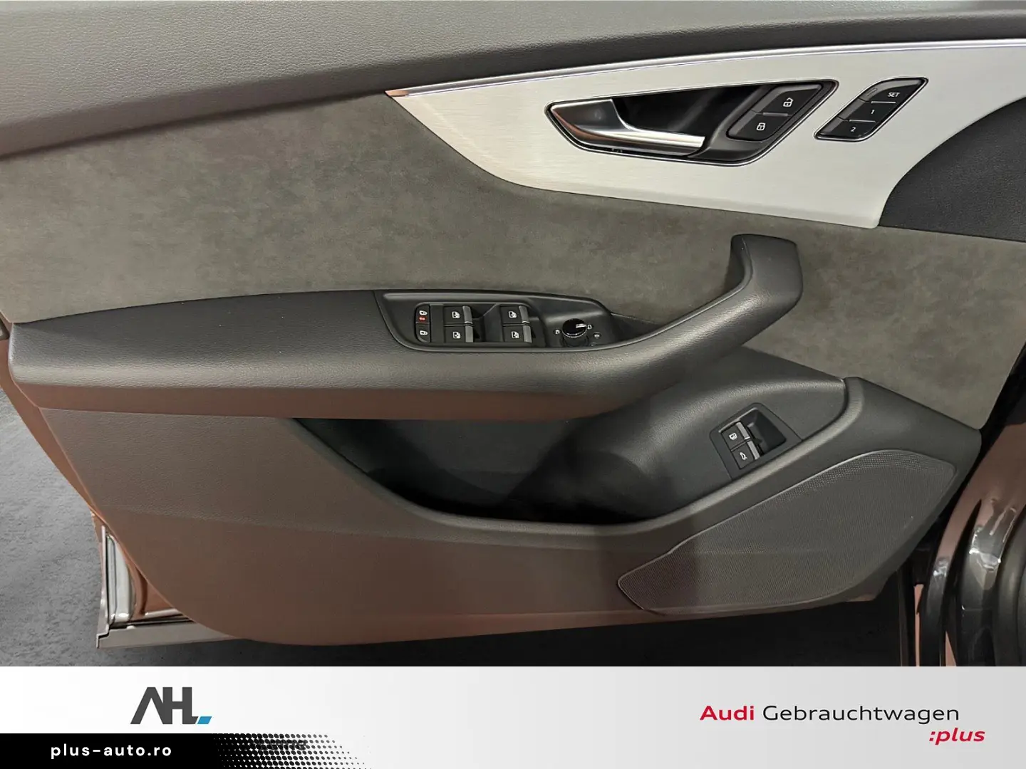 AUDI Q8 55 TFSIe S line quattro Tiptronic HD-Matrix A