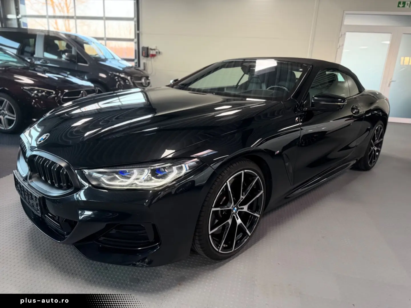 BMW 840 ix Cabrio M Sport Pro Individual -Bow&W-20Zo