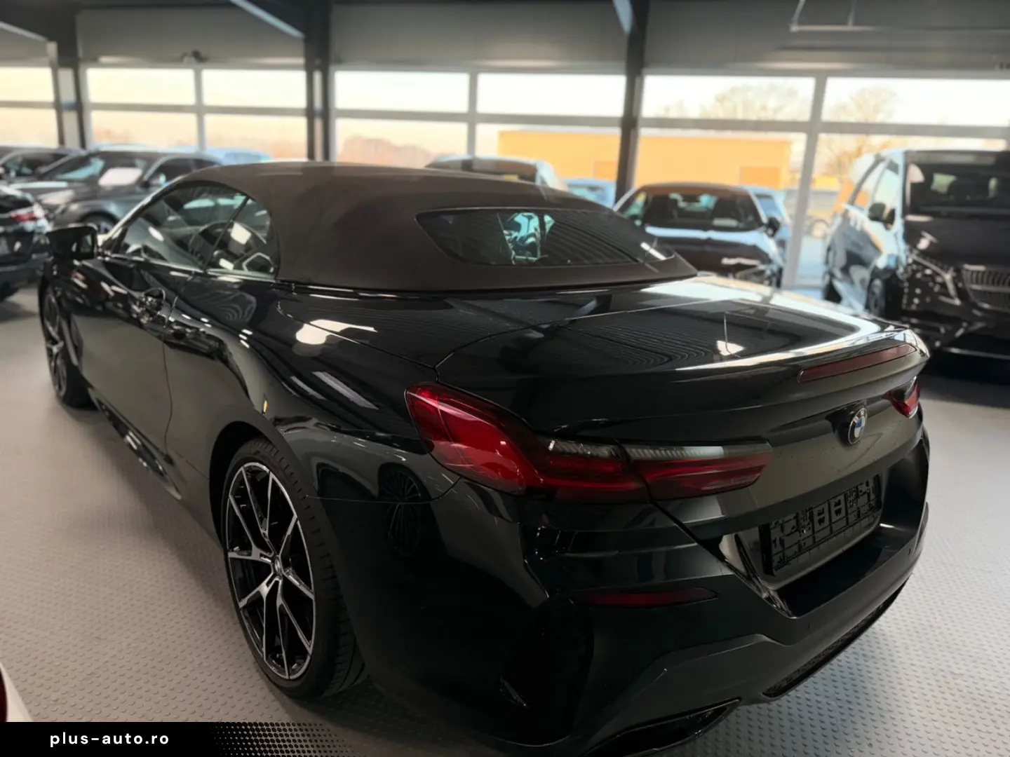 BMW 840 ix Cabrio M Sport Pro Individual -Bow&W-20Zo