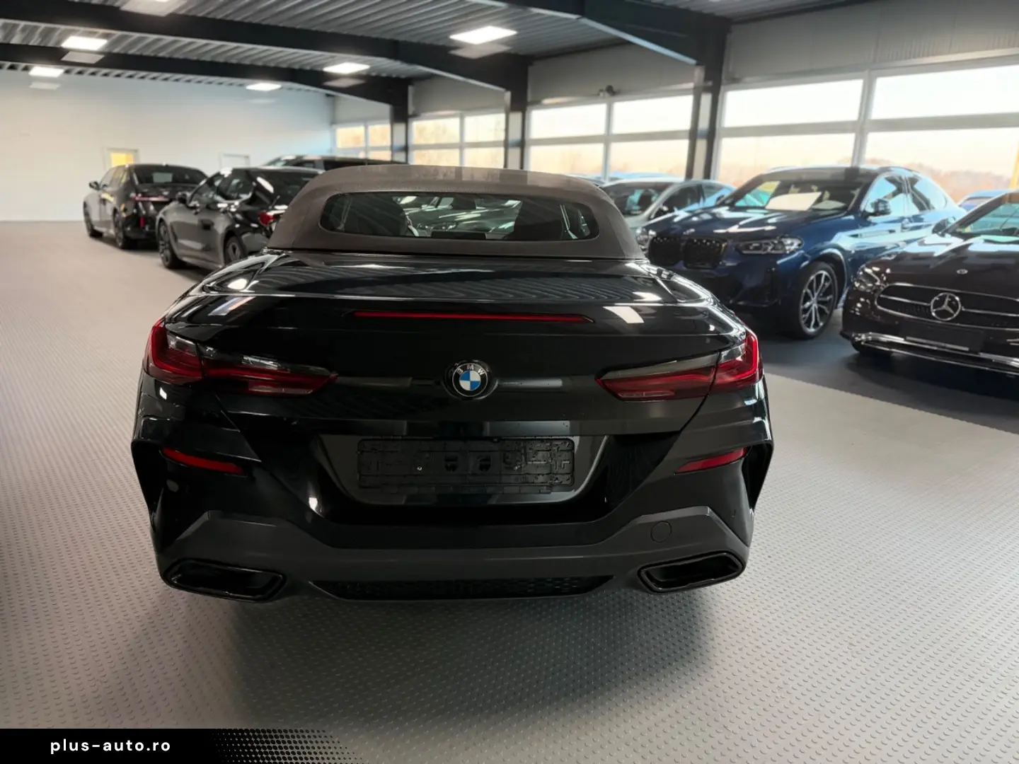 BMW 840 ix Cabrio M Sport Pro Individual -Bow&W-20Zo