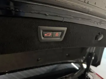 BMW 840 ix Cabrio M Sport Pro Individual -Bow&W-20Zo