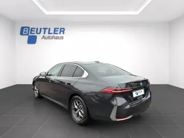 BMW 520d Limousine aLED eSitze 360 Kam HUD