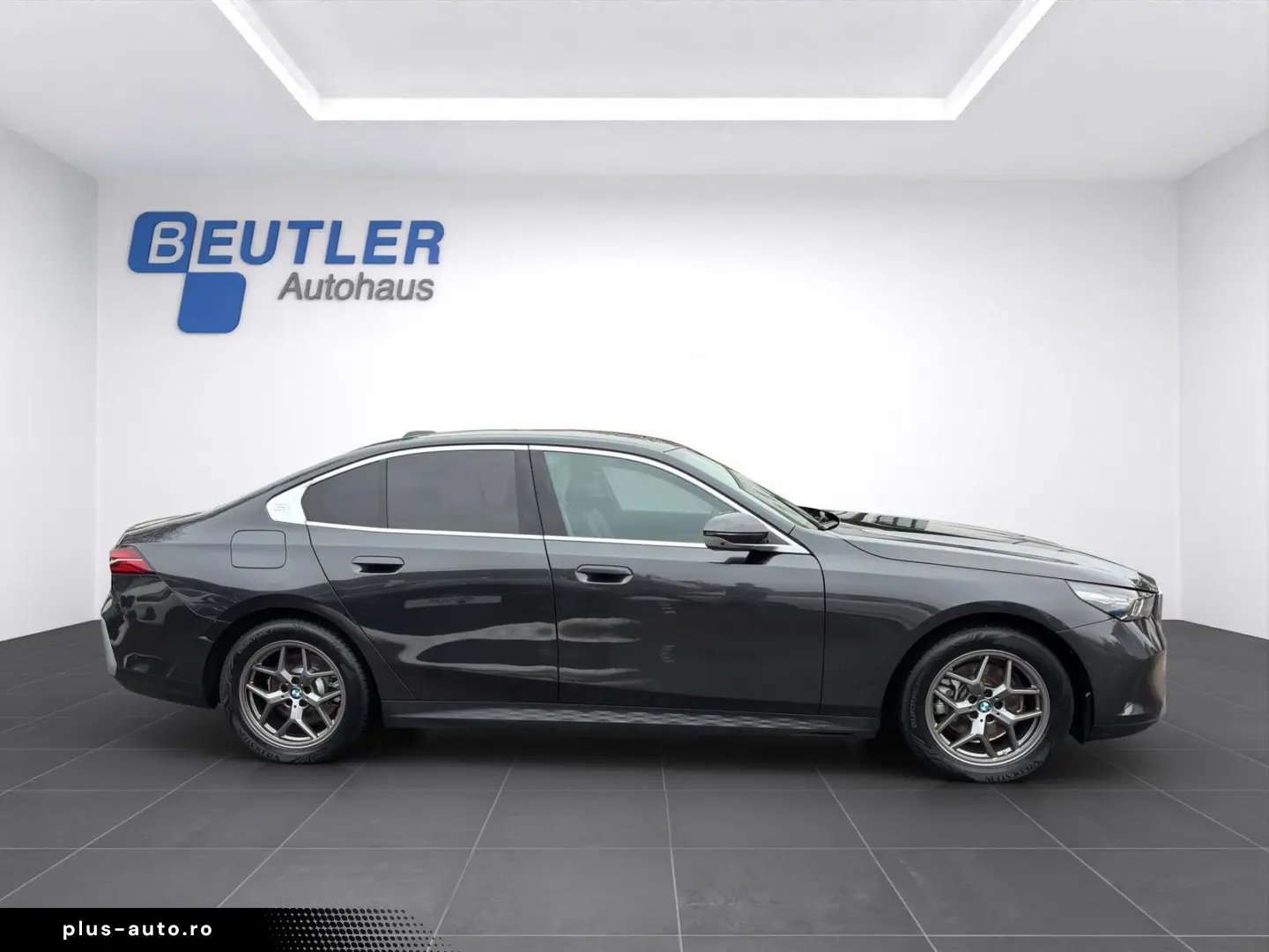 BMW 520d Limousine aLED eSitze 360 Kam HUD