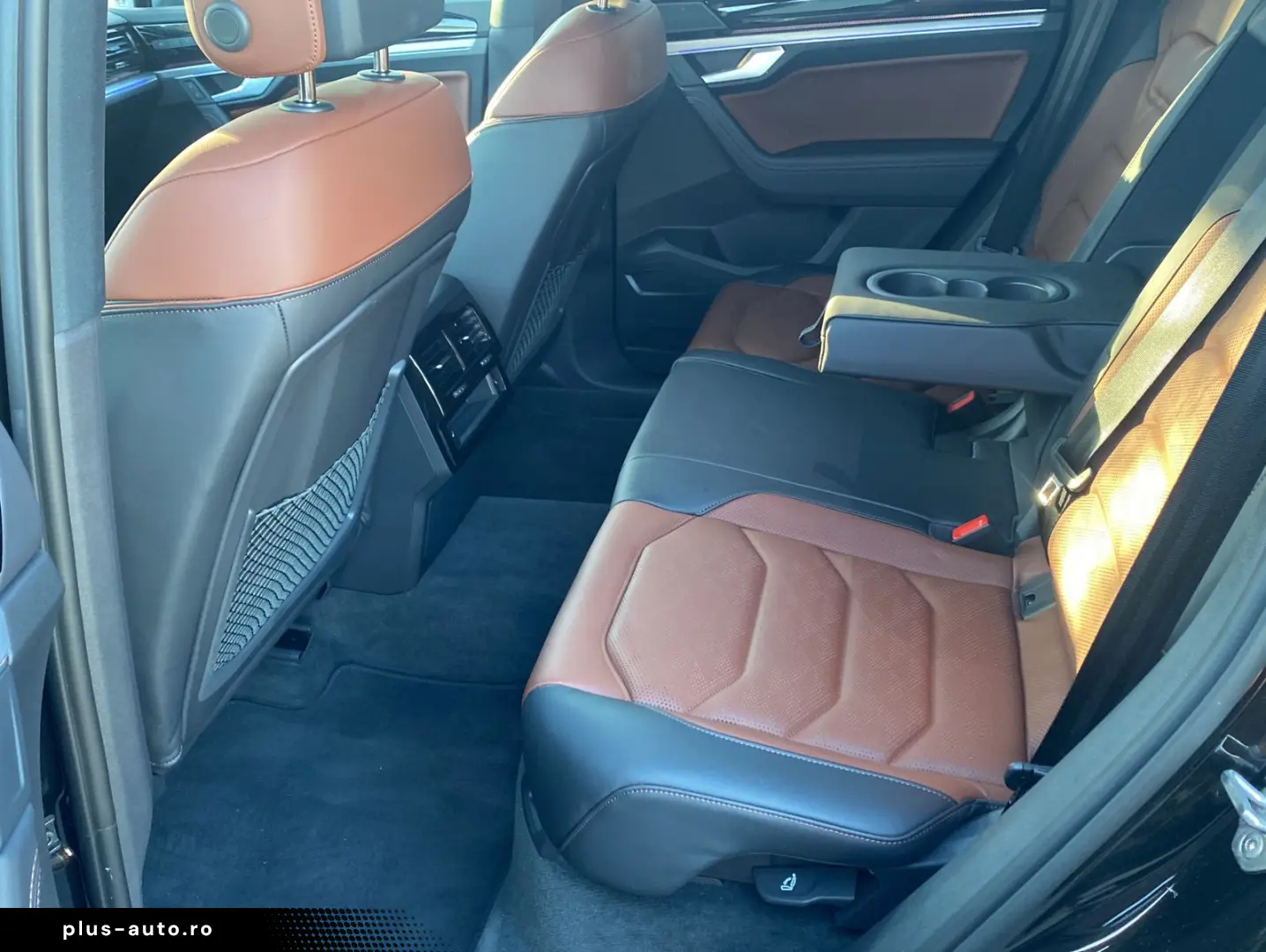 VW Touareg 3.0 TSI 4Motion R-Line Stdhzg AHK ACC