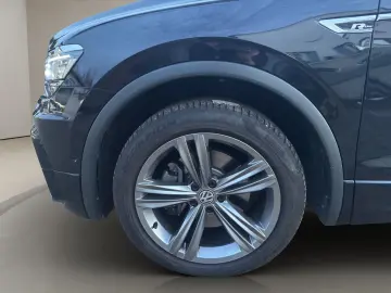 VW Tiguan Allspace Highline 4Motion R-Line ACC Pano