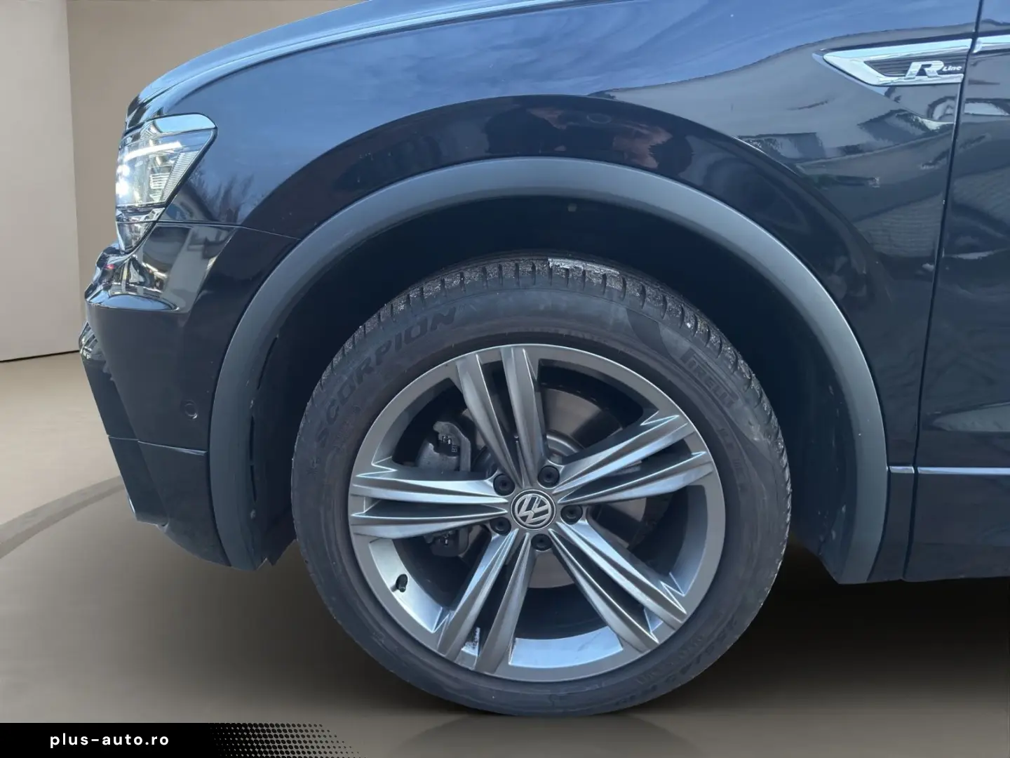 VW Tiguan Allspace Highline 4Motion R-Line ACC Pano