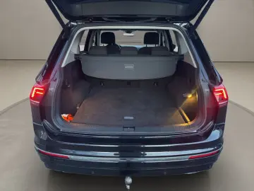 VW Tiguan Allspace Highline 4Motion R-Line ACC Pano