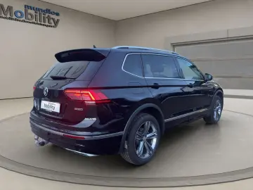 VW Tiguan Allspace Highline 4Motion R-Line ACC Pano