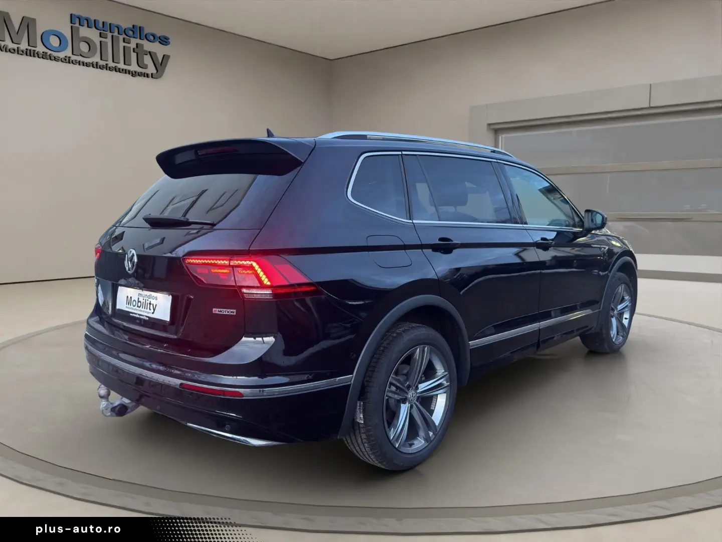 VW Tiguan Allspace Highline 4Motion R-Line ACC Pano