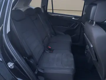 VW Tiguan Allspace Highline 4Motion R-Line ACC Pano