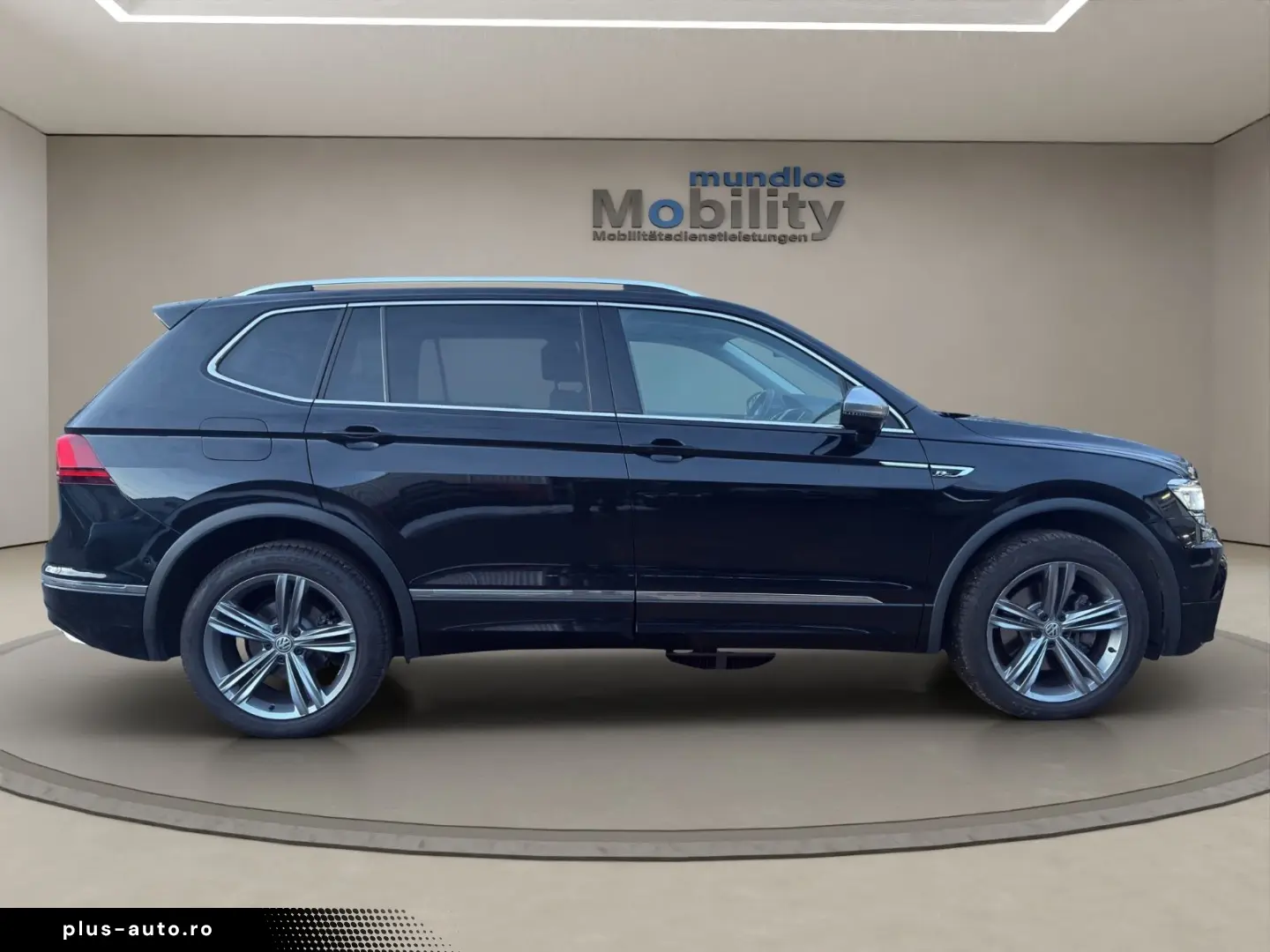 VW Tiguan Allspace Highline 4Motion R-Line ACC Pano