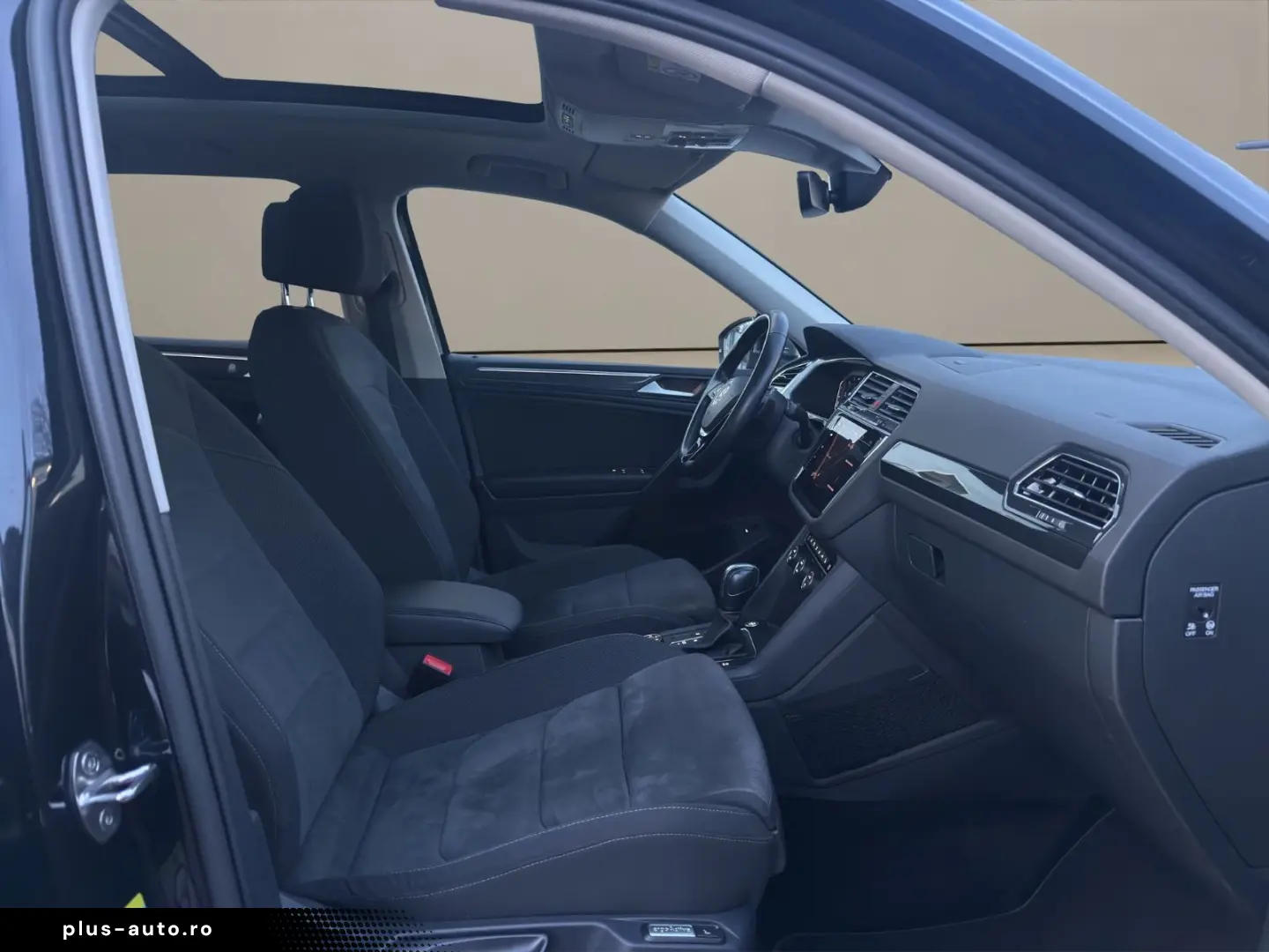 VW Tiguan Allspace Highline 4Motion R-Line ACC Pano