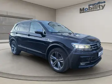 VW Tiguan Allspace Highline 4Motion R-Line ACC Pano