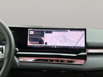 BMW 550e xDrive Limousine M Sport AHK Kamera LED