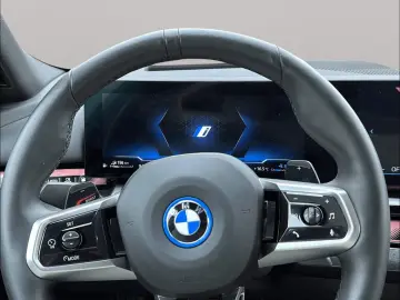 BMW 550e xDrive Limousine M Sport AHK Kamera LED