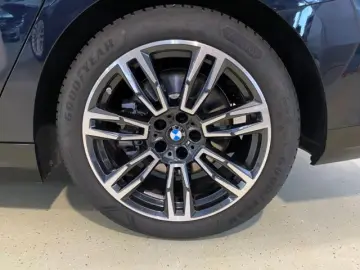 BMW 540 d x M-Sport 19'' StdHeiz Pano Klim&hellip;