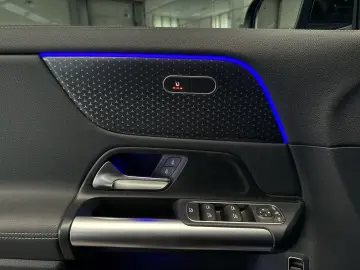 MERCEDES-BENZ EQA 350 4Matic AMG ADVANCED  DISTRONIC&hellip;