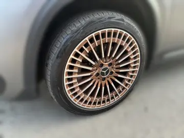 MERCEDES-BENZ EQA 250 AMG Pano HUD Kam LenkHz Distro&hellip;