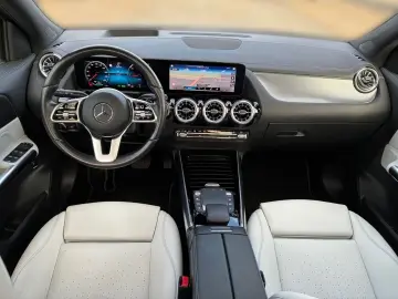 MERCEDES-BENZ EQA 250 AMG Pano HUD Kam LenkHz Distro&hellip;