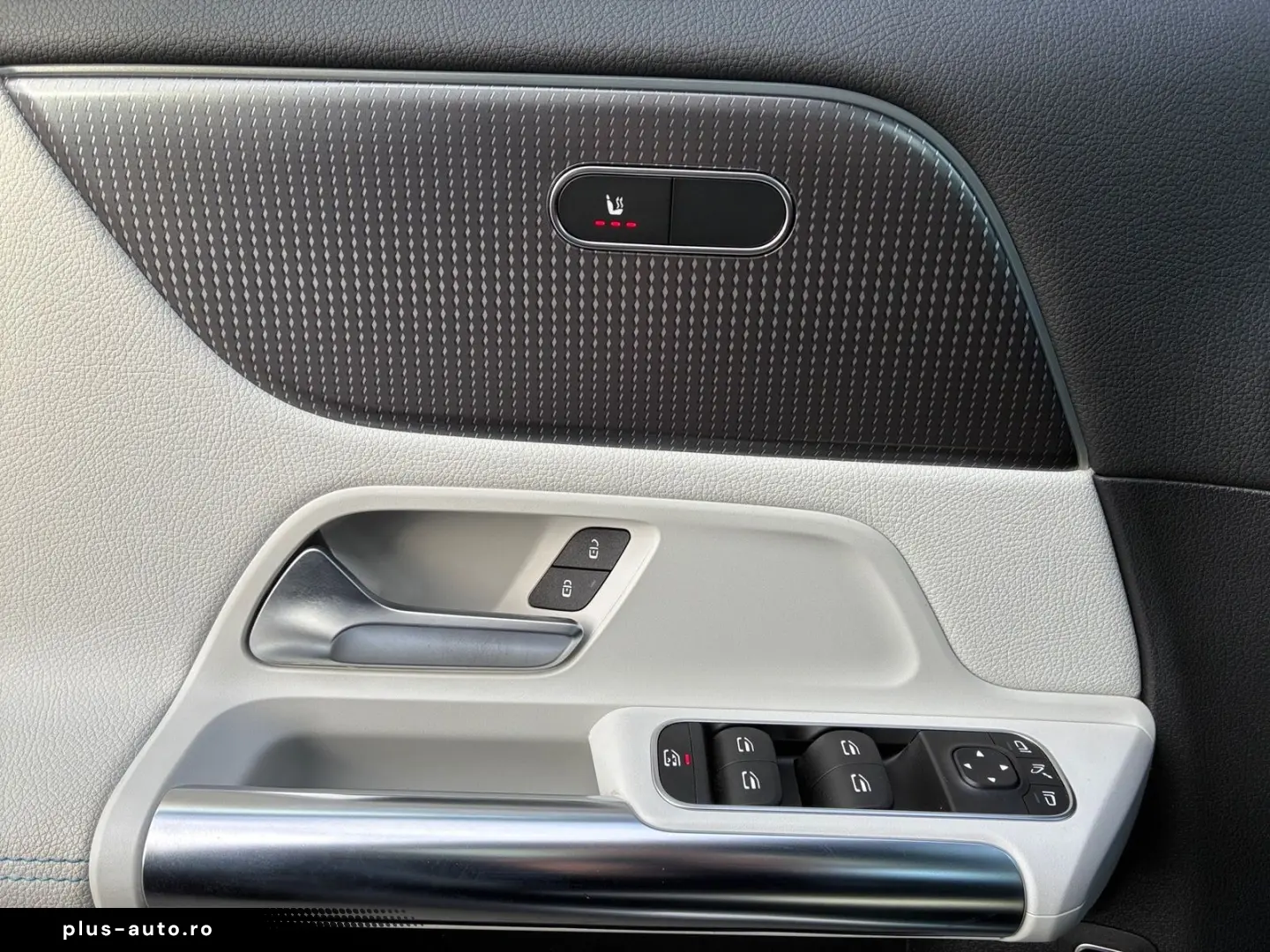 MERCEDES-BENZ EQA 250 AMG Pano HUD Kam LenkHz Distro&hellip;