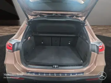 MERCEDES-BENZ EQA 300 4M AMG Adv  Pano AHK Fahrass LED 360