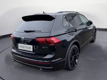 VW Tiguan R-Line 2.0 TSI 4M DSG BLACK STYLE 360  MA