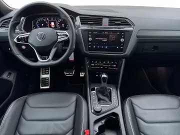 VW Tiguan R-Line 2.0 TSI 4M DSG BLACK STYLE 360  MA
