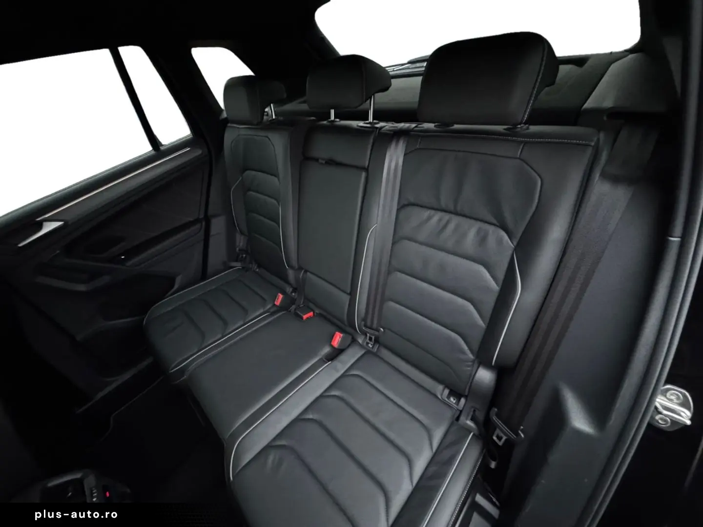 VW Tiguan R-Line 2.0 TSI 4M DSG BLACK STYLE 360  MA